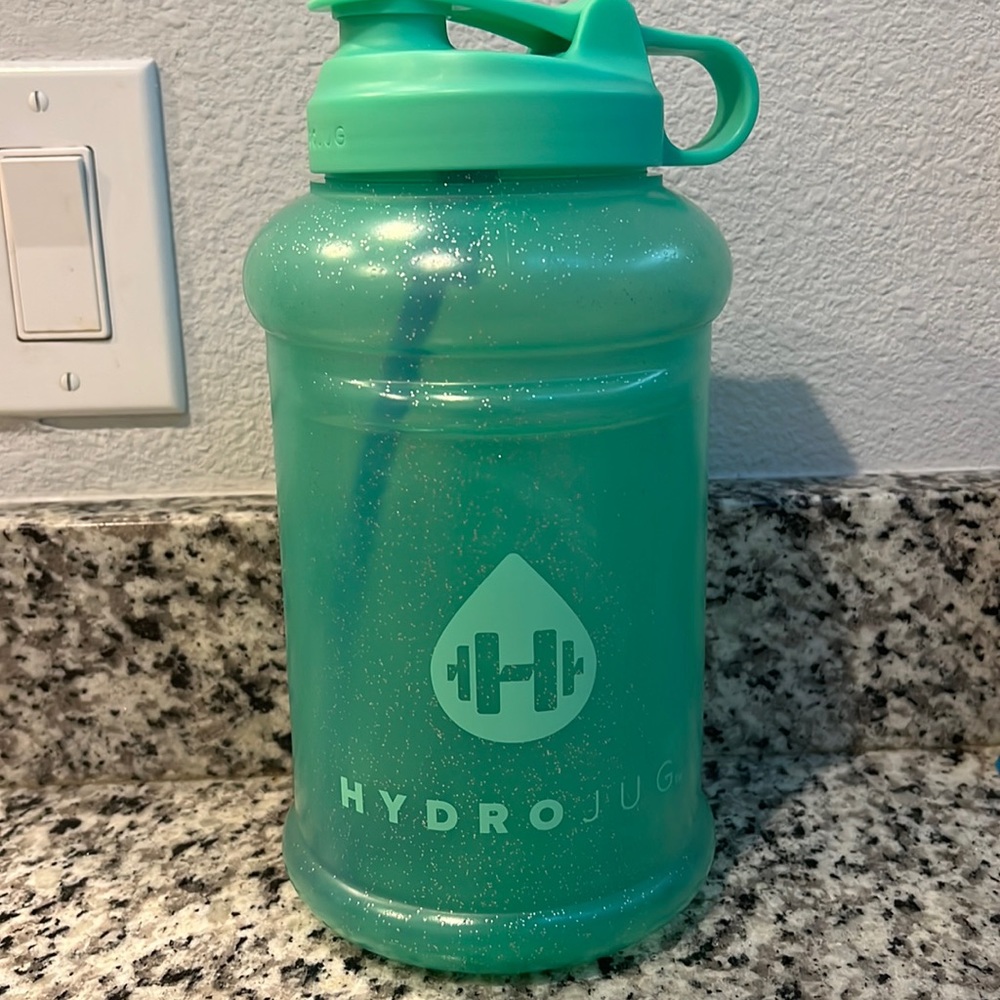 Green glitter hydro jug large